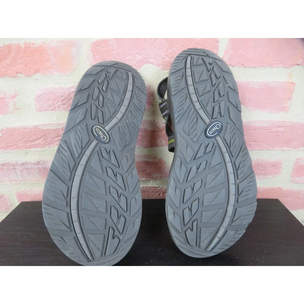 Chaco Z/2 Sandals Mens Size 10 Gray Yellow Strappy Toe Loop Hiking Water Trail